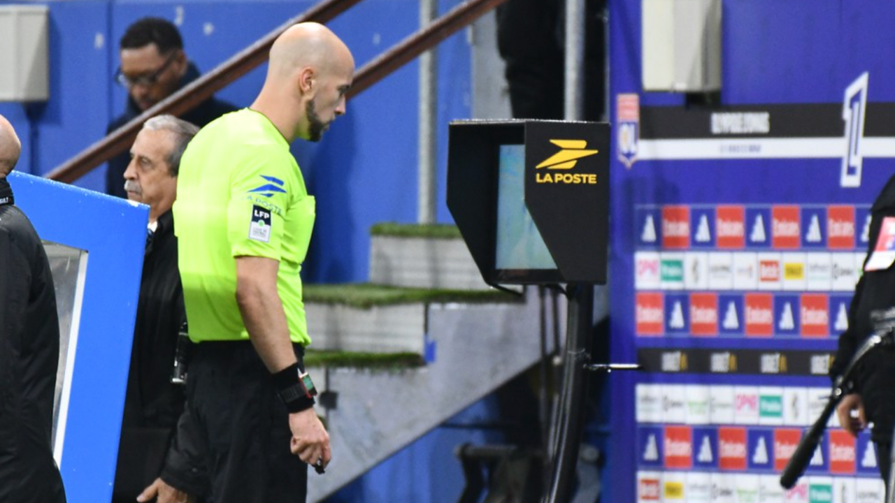 OL-Lorient : un nouveau test de sonorisation lié à la VAR prévu au Groupama Stadium