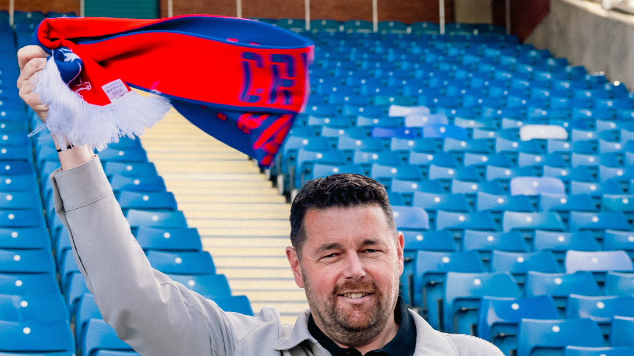 "Tu retrouves tes meilleures couleurs" : John Textor félicite Pierre Sage (ex-OL) après son arrivée à Crystal Palace