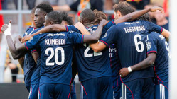 Les notes de Lens-OL : Rémy Descamps a tenu la baraque, Ainsley Maitland-Niles hors-sujet