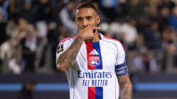 Corentin Tolisso après OL-PSG : "Au niveau décisions défavorables (d'arbitrage), on paye très cher cette année"