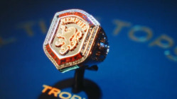 Meilleur buteur des Pays-Bas, Memphis Depay (ex-OL) reçoit… une bague en diamant