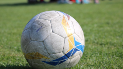 Football amateur : un &eacute;ducateur agress&eacute; par un parent adverse lors d&rsquo;un match amical