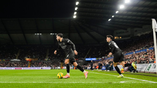 Un but et une passe décisive, Rayan Cherki (ex-OL) s’épanouit à Manchester City