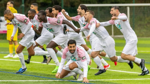 "C’est un rêve qui devient réalité" : le FC St Cyr/Collonges exprime "sa profonde reconnaissance" à l’OL