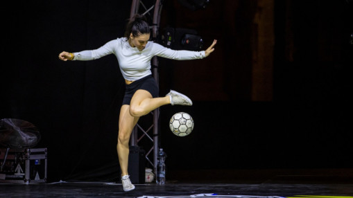 Une Lyonnaise en lice aux championnats du monde de foot freestyle Une Lyonnaise en lice aux championnats du monde de foot freestyle