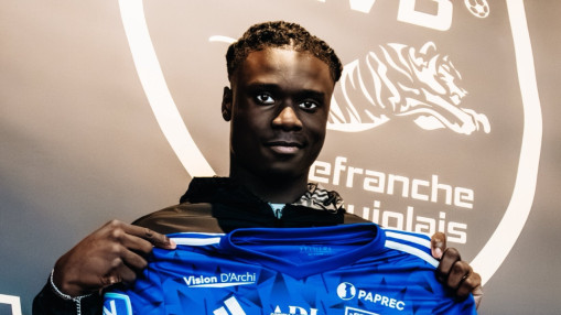 Un attaquant de Ligue 2 et des départs : un mercato animé pour le FCVB Un attaquant de Ligue 2 et des départs : un mercato animé pour le FCVB