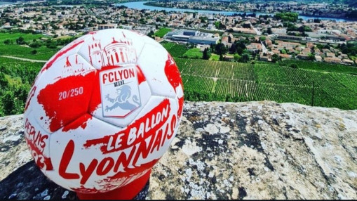 Art Up lance "Le Ballon Lyonnais" &agrave; l&rsquo;effigie du FC Lyon
