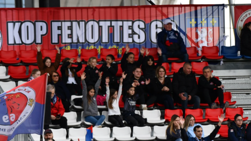 "Les supporters sont essentiels" : l&rsquo;OL Lyonnes compte sur son public pour renverser la situation en Ligue des Champions