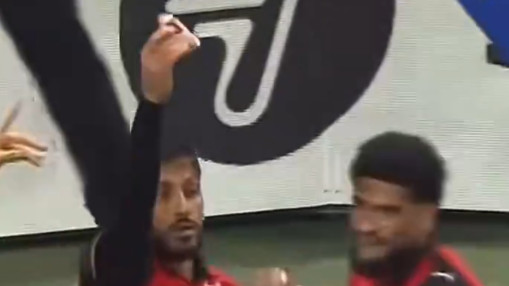 OL-Rennes : 18 mois d&rsquo;interdiction de stade pour le supporter qui a jet&eacute; une puff sur le terrain