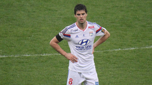 "Gourcuff, mais qu'il est con" : les propos violents de Raymond Domenech &agrave; l&rsquo;encontre de l&rsquo;ancien joueur de l&rsquo;OL lors du Mondial 2010