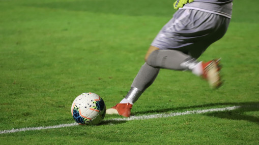 OL : Lens aura un match de pr&eacute;paration dans les jambes avant de recevoir Lyon