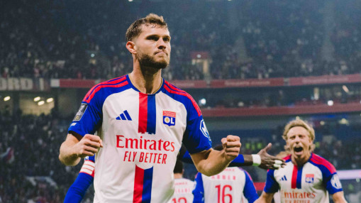 OL-Nice : Lyon vire en t&ecirc;te de la Ligue 1 (2-1)