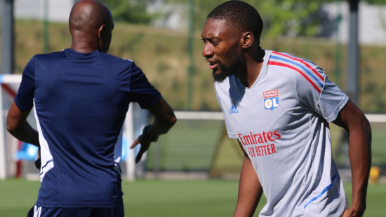 OL : Karl Toko-Ekambi, sélectionné pour la Coupe du Monde avec le Cameroun OL : Karl Toko-Ekambi, sélectionné pour la Coupe du Monde avec le Cameroun