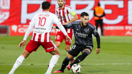 Ajaccio-OL : Lyon se refait une beauté en Corse (0-2) Ajaccio-OL : Lyon se refait une beauté en Corse (0-2)