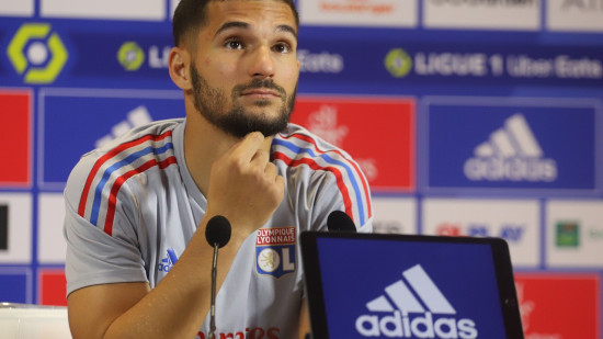 Annoncé à Francfort, Houssem Aouar dément Annoncé à Francfort, Houssem Aouar dément