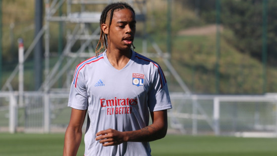 Liverpool suivrait de près Bradley Barcola (OL) Liverpool suivrait de près Bradley Barcola (OL)