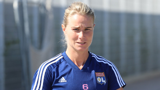 OL féminin : Amandine Henry blessée plus longtemps que prévu OL féminin : Amandine Henry blessée plus longtemps que prévu