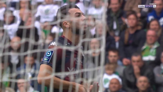 Il fait le 69 avec ses doigts à Geoffroy-Guichard : Georges Mikautadze nouveau héros des supporters de l’OL