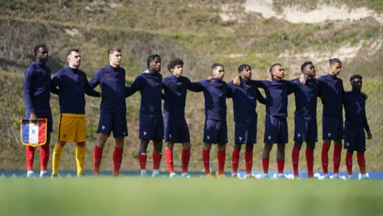 OL : Saël Kumbedi, Mamadou Sarr et Justin Bengui rejoindront la France U18 ce dimanche OL : Saël Kumbedi, Mamadou Sarr et Justin Bengui rejoindront la France U18 ce dimanche