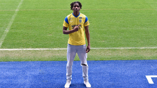 L'OL prêt à aider Sochaux en achetant le géant Skelly Alvero ? L'OL prêt à aider Sochaux en achetant le géant Skelly Alvero ?