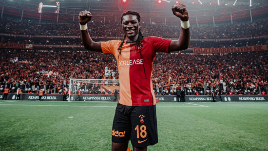 Bafétimbi Gomis (ex-OL) signe à Kawasaki Frontale (Japon)