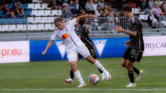 OL féminin-Ajax : une défaite malgré le retour de Griedge Mbock (1-2) OL féminin-Ajax : une défaite malgré le retour de Griedge Mbock (1-2)