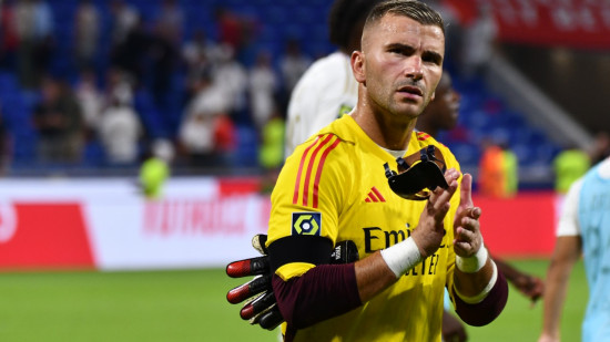 Anthony Lopes après Reims-OL : "L’équipe est malade, bien malade" Anthony Lopes après Reims-OL : "L’équipe est malade, bien malade"