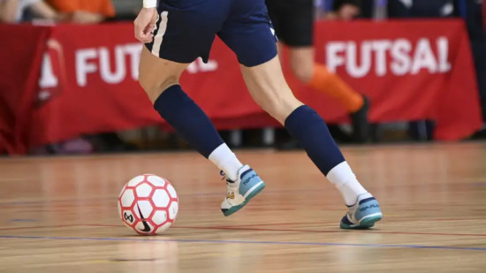 Futsal : il jette une canette pleine de coca sur le staff adverse, le match OL-GOAL FC 2 arrêté