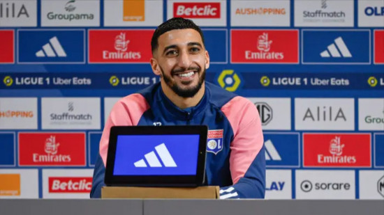 Saïd Benrahma (OL) : "un accueil comme ça, ce n'est pas donné à tout le monde" Saïd Benrahma (OL) : "un accueil comme ça, ce n'est pas donné à tout le monde"