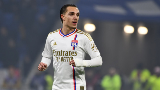 Maxence Caqueret (OL) dans l’équipe type de la 21e journée de Ligue 1 Maxence Caqueret (OL) dans l’équipe type de la 21e journée de Ligue 1