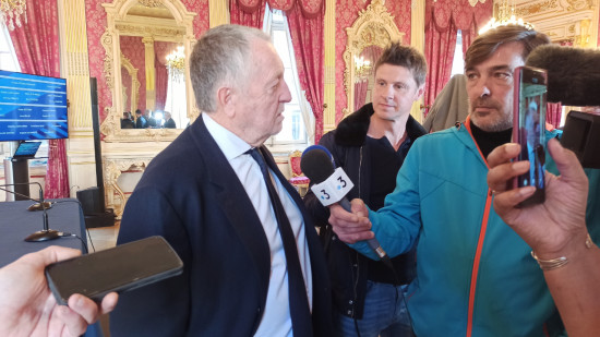Arrivée de Michele Kang à l’OL féminin : Jean-Michel Aulas "observe ses premiers pas avec beaucoup d’ouverture" Arrivée de Michele Kang à l’OL féminin : Jean-Michel Aulas "observe ses premiers pas avec beaucoup d’ouverture"