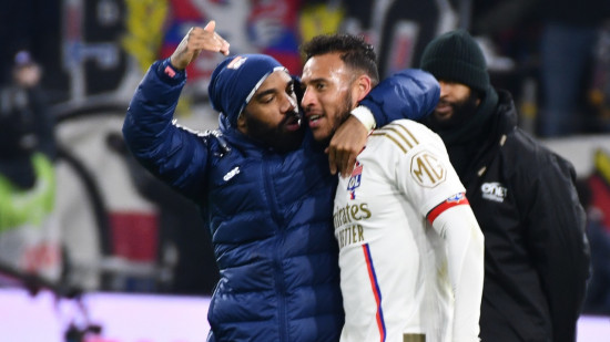 OL-Strasbourg : Corentin Tolisso forfait, Alexandre Lacazette sur le banc ? OL-Strasbourg : Corentin Tolisso forfait, Alexandre Lacazette sur le banc ?