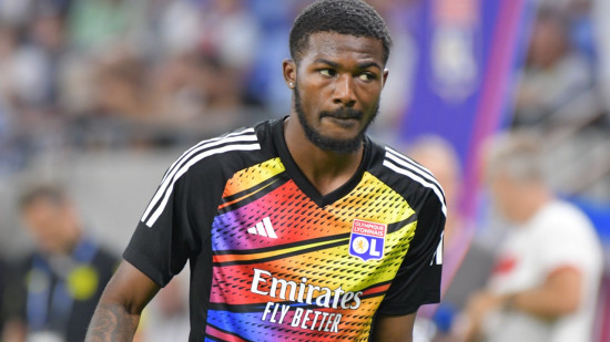 Exclu contre Lens, Ainsley Maitland-Niles (OL) fixé sur son sort Exclu contre Lens, Ainsley Maitland-Niles (OL) fixé sur son sort