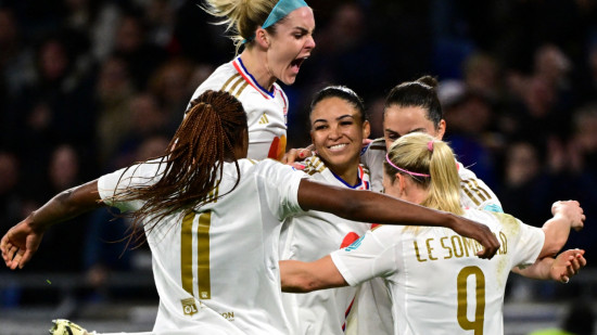 Ligue des Champions : Delphine Cascarino porte l'OL féminin en demi-finale !