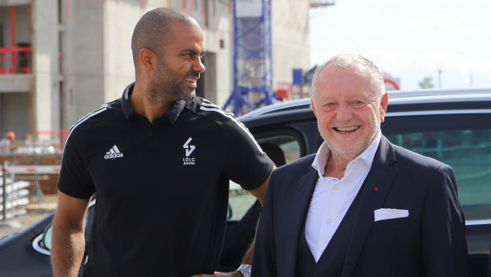 Jean-Michel Aulas en pole pour le rachat de la LDLC Arena ? Jean-Michel Aulas en pole pour le rachat de la LDLC Arena ?