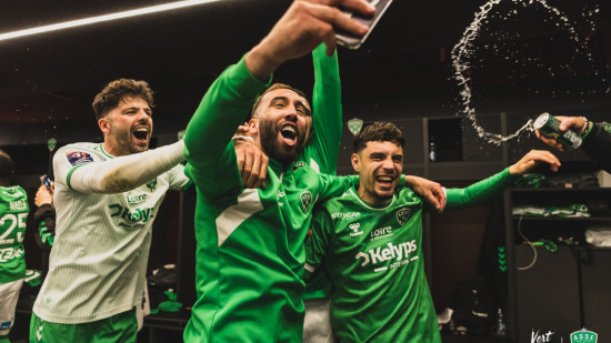 L'ASSE de retour en Ligue 1 : six points de pris pour l'OL en 2024-2025 L'ASSE de retour en Ligue 1 : six points de pris pour l'OL en 2024-2025