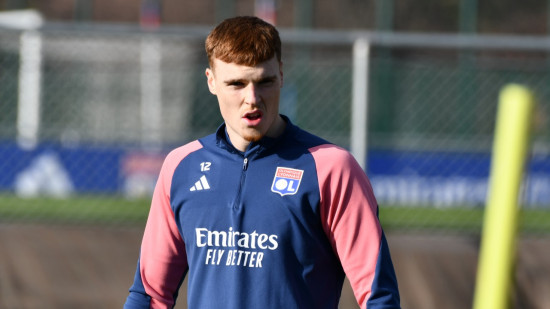 OL : Nottingham Forest prêt à mettre plus de 35 millions d’euros pour Jake O’Brien ?