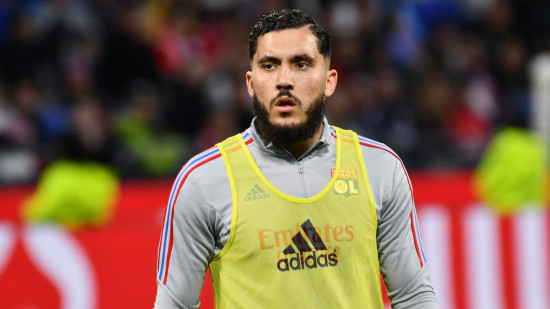 Dortmund prend son temps pour Rayan Cherki, l'OL menace de saisir la FIFA