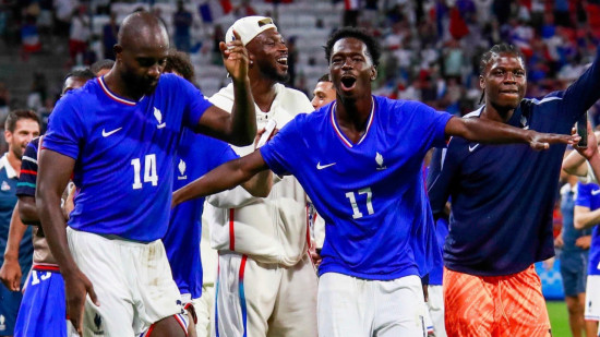 Jeux Olympiques : à Lyon, les Bleus d’Alexandre Lacazette obtiennent leur billet pour la finale !