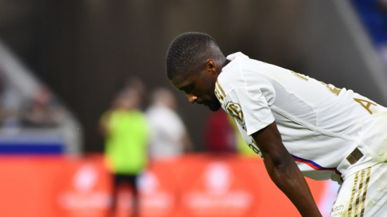 Clinton Mata (OL) forfait avec l’Angola Clinton Mata (OL) forfait avec l’Angola