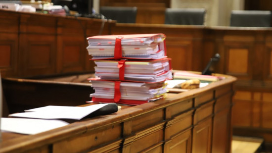 Vrais-faux agents de footballeurs : jusqu'à 18 mois de prison avec sursis requis, le transfert de Lacazette à l'OL étudié par la justice