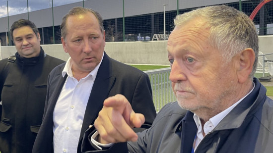 Malgré les menaces de la DNCG de reléguer l’OL, Jean-Michel Aulas ne viendra pas à la rescousse Malgré les menaces de la DNCG de reléguer l’OL, Jean-Michel Aulas ne viendra pas à la rescousse