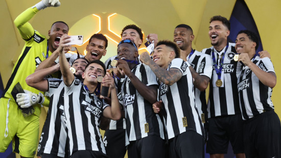 Botafogo (Eagle Football) sacré champion du Brésil, des millions d'euros en plus pour l'OL ? Botafogo (Eagle Football) sacré champion du Brésil, des millions d'euros en plus pour l'OL ?