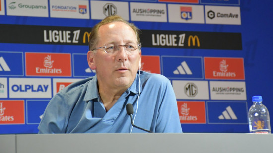 "Vos lecteurs méritent mieux" : John Textor s'en prend à RMC "Vos lecteurs méritent mieux" : John Textor s'en prend à RMC