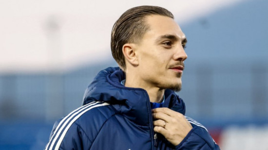 Maxence Caqueret (ex-OL) fait ses premiers pas à Côme Maxence Caqueret (ex-OL) fait ses premiers pas à Côme