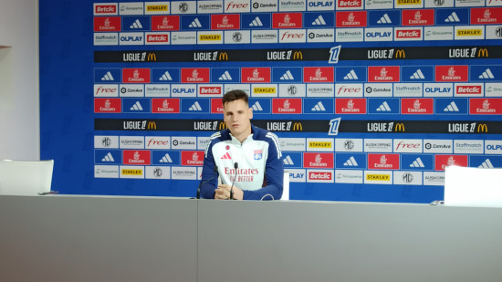 Rémy Descamps non-titulaire en Coupe de France : "des raisons extrasportives" selon Pierre Sage Rémy Descamps non-titulaire en Coupe de France : "des raisons extrasportives" selon Pierre Sage