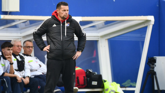 Après Fenerbahçe-OL, Pierre Sage dénonce la "pression négative" de sa direction Après Fenerbahçe-OL, Pierre Sage dénonce la "pression négative" de sa direction