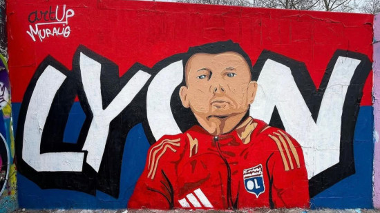 Lyon : la fresque pour Pierre Sage se fait détruire sur les réseaux sociaux Lyon : la fresque pour Pierre Sage se fait détruire sur les réseaux sociaux