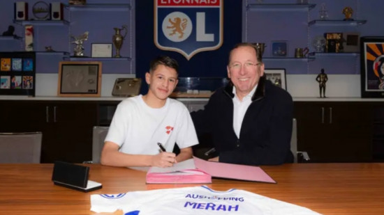 OL Academy : premier contrat pro pour Khalis Merah OL Academy : premier contrat pro pour Khalis Merah