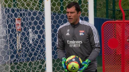 Limogeage de Pierre Sage : "Je ne l’ai pas bien vécu" annonce Rémy Vercoutre (ex-OL) Limogeage de Pierre Sage : "Je ne l’ai pas bien vécu" annonce Rémy Vercoutre (ex-OL)